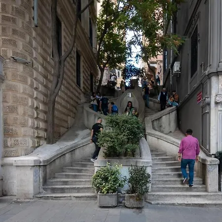 Bright Newly Renovated In The Heart Of Galata Istanbulská provincie