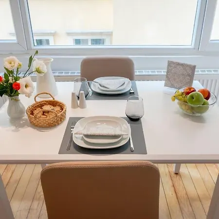 Bright Newly Renovated In The Heart Of Galata Apartmán *